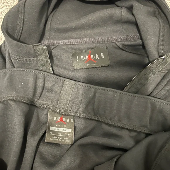 Air Jordan Track suit Set - Picture 2 of 2